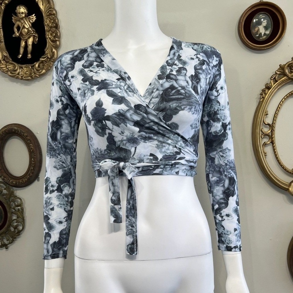 Vintage Cheryl Creations Black White Floral Cherub Wrap Crop Top S